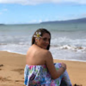 Meet your Posher, Leilani